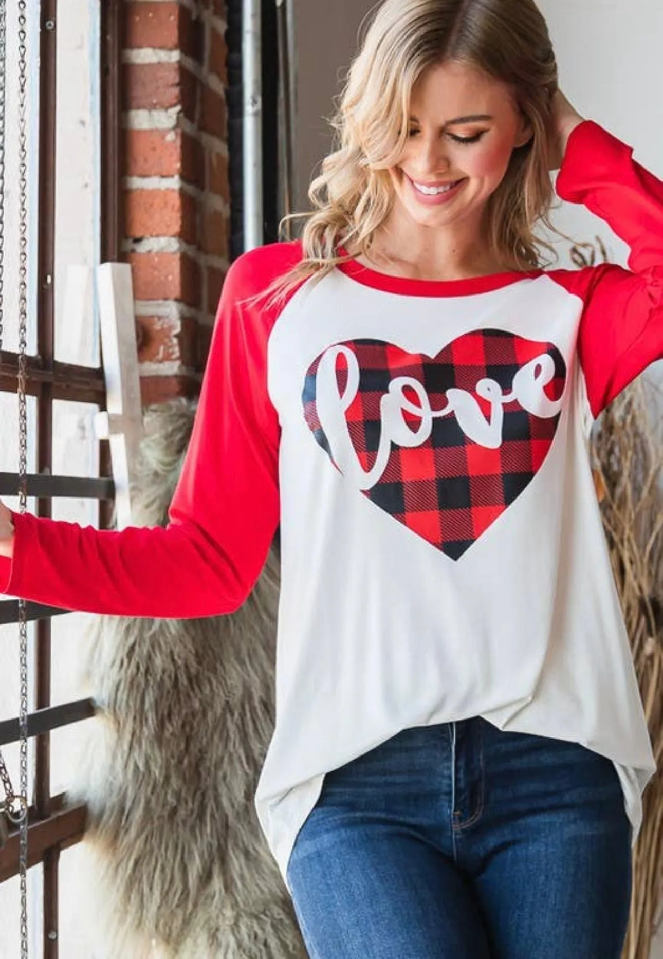 LOVE HEART DETAIL BUFFALO PLAID LONG SLEEVE RAGLAN TOP