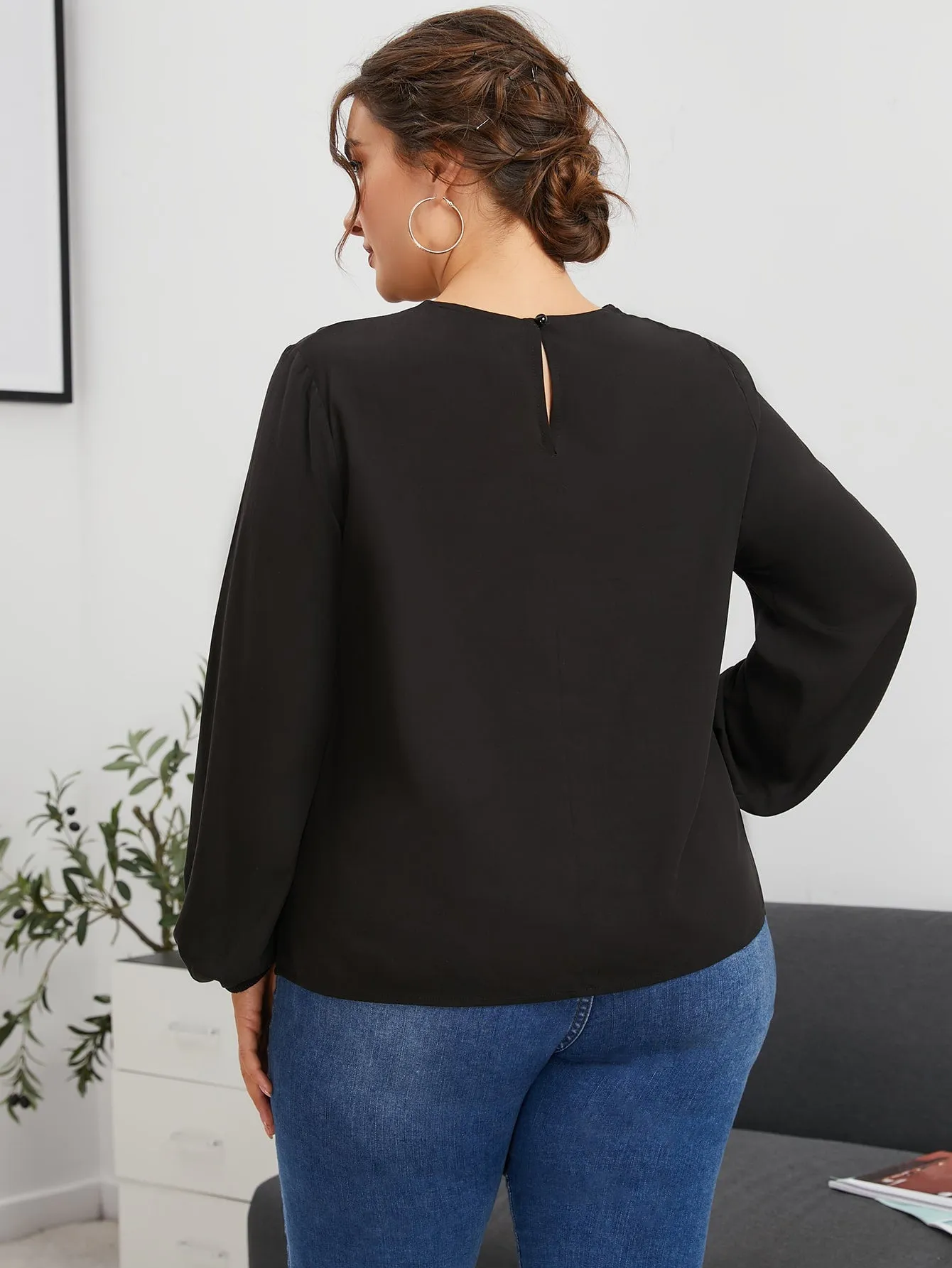 Plain Cut Out Long Sleeve Keyhole Neckline Regular Plus Size Blouse