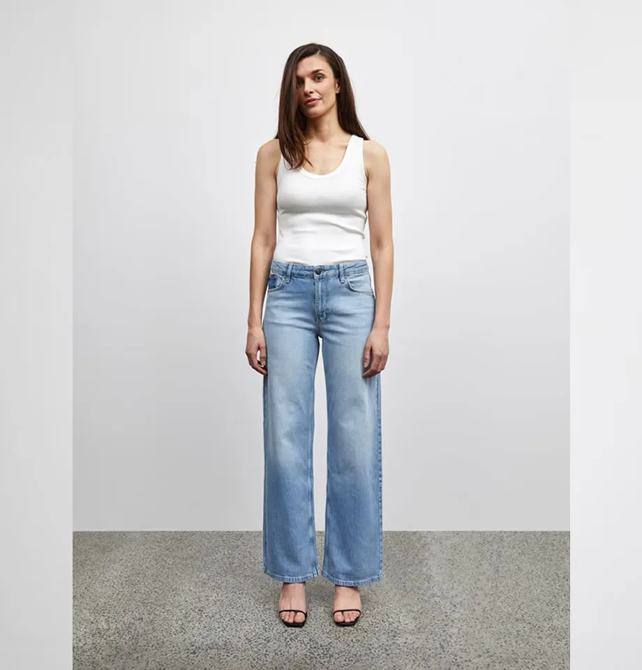 Pulz Jeans Vega; Ultra High Waist, Wide Leg, Light Blue Denim