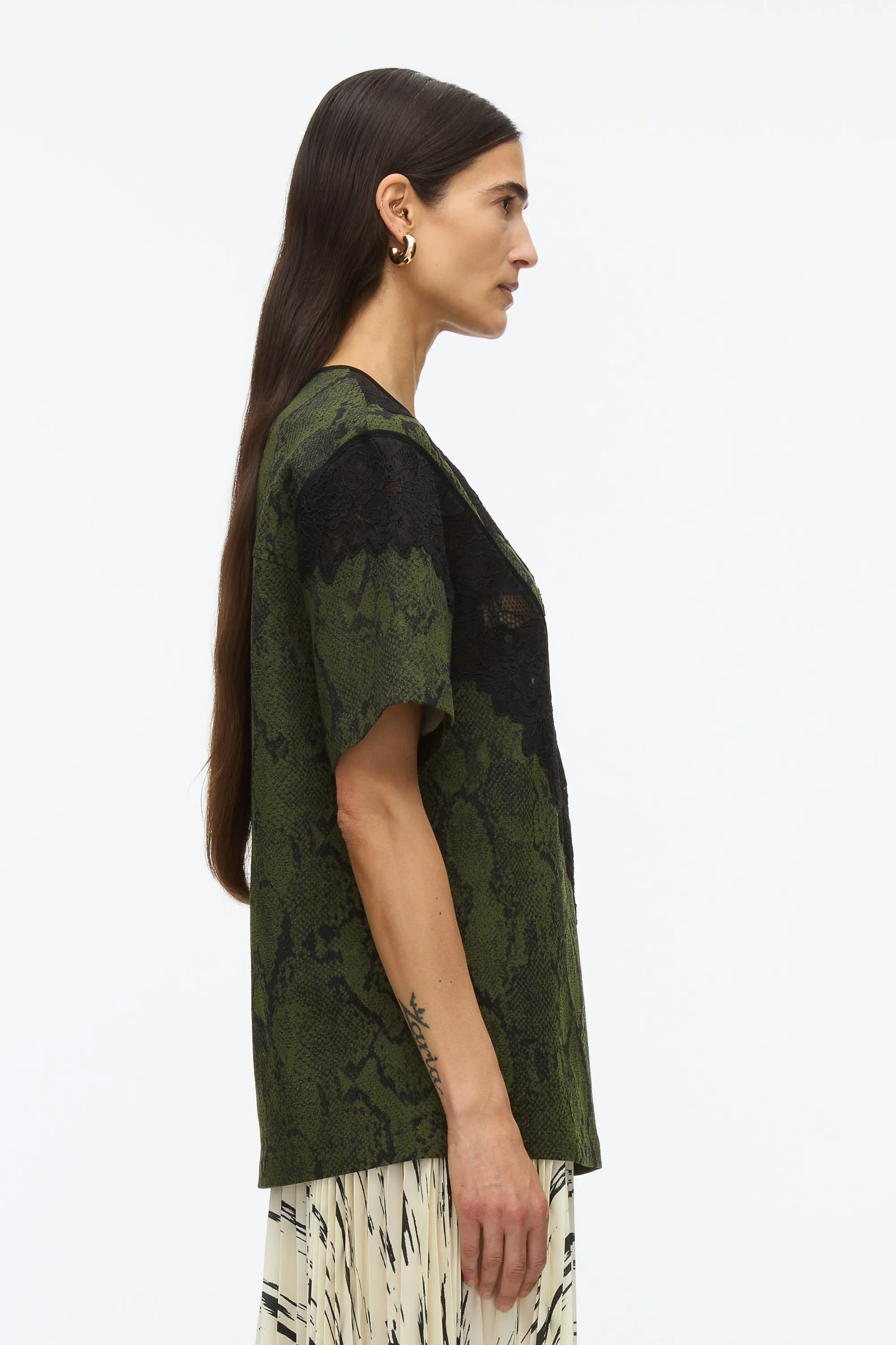 Snake Tee With Lace Inlay